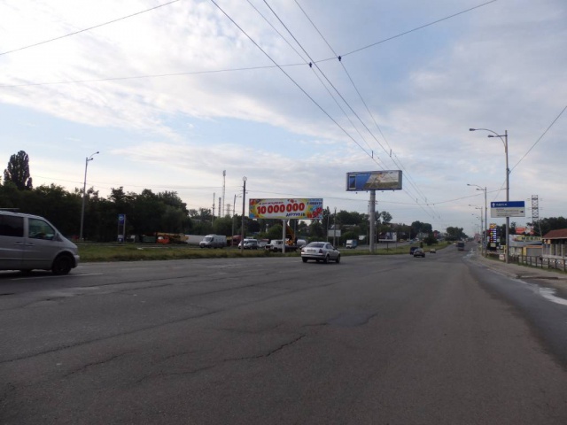 Щит 6x3, Окружная дорога, 12. разделитель, по ходу в сторону Жулянского путепровода Щит 6x3, Окружная дорога, 12. разделитель, по ходу в сторону Жулянского путепровода