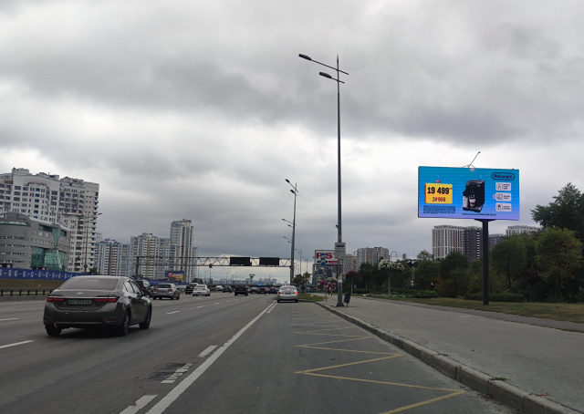 Цифрова панель 6x3,  Бажана Миколи проспект, навпроти 14А ( рух до Південного мосту)