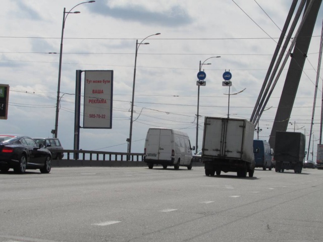 Беклайт 4x8,  Ватутина проспект,  въезд на Моск.мост, слева