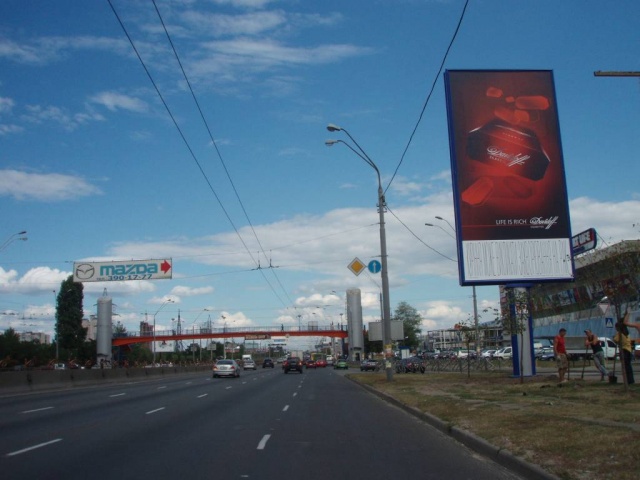 Беклайт 4x8,  Московский проспект, перед выездом с Богатырской