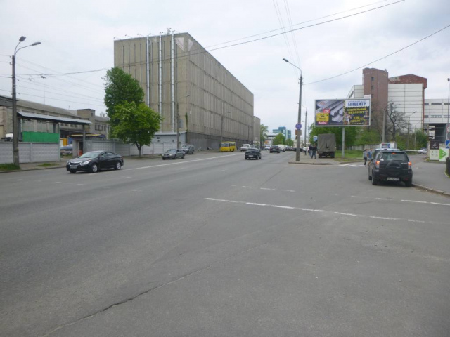 Призма 6x3, Скляренка Семена вул. (АЗС "ОККО"), 150 м від пр-ту Бандери, рух з центру міста Призма 6x3, Скляренка Семена вул. (АЗС "ОККО"), 150 м від пр-ту Бандери, рух з центру міста