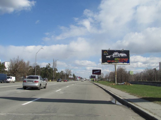 Щит 6x3, Броварський проспект, 31 навпроти (рух на виїзд із міста) Щит 6x3, Броварський проспект, 31 навпроти (рух на виїзд із міста)